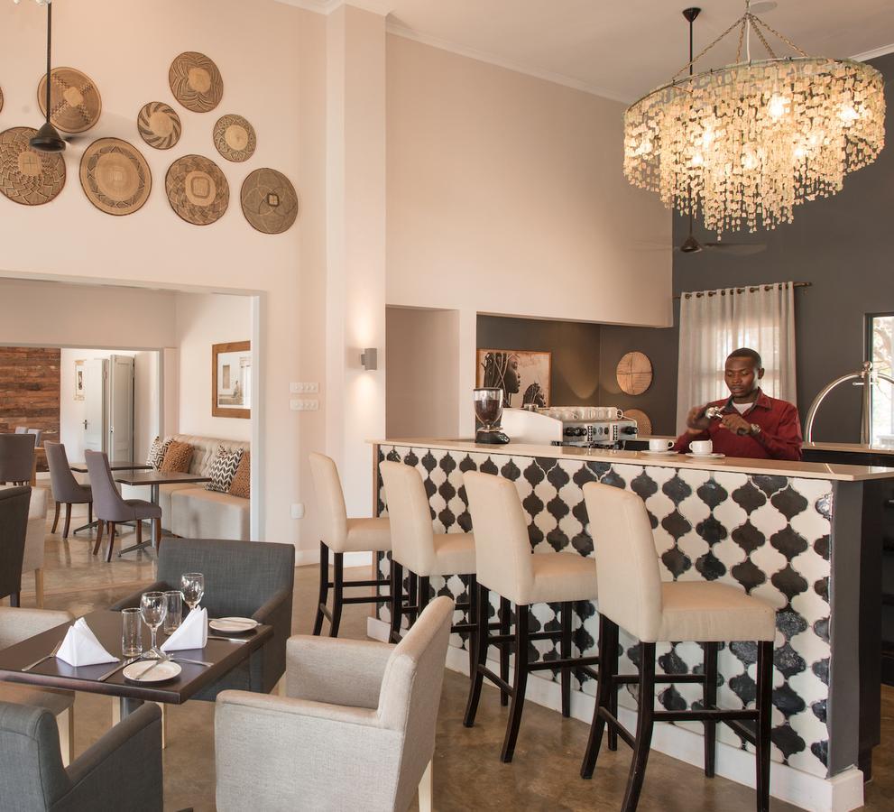 The Urban Hotel Ndola ภายนอก รูปภาพ
